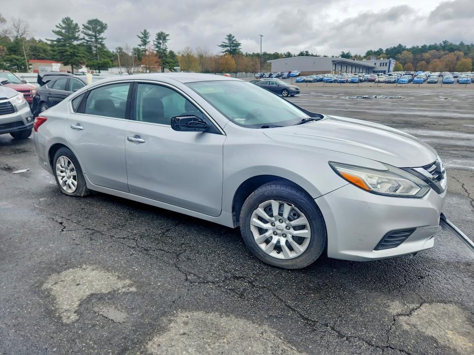 2017 Nissan Altima VIN 1N4AL3AP5HN348955 COPART salvage auction — SIDE, Ri - Certificate Of Title, sold $100 on 2026-07-09 (photo 4)