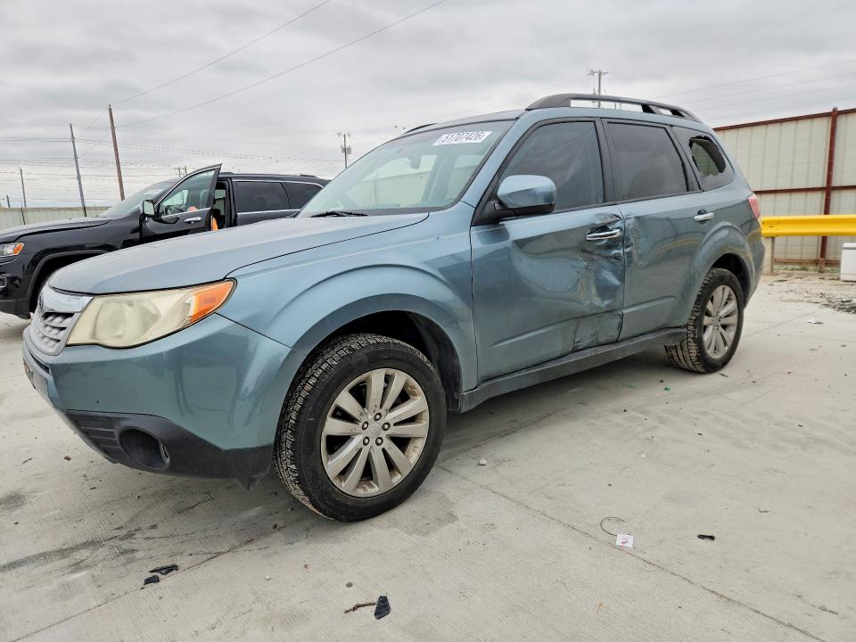 2013 Subaru Forester VIN JF2SHAFC7DH424437 COPART salvage auction — SIDE, Tx - Salvage Vehicle Title, sold $1,650 on 2026-07-17 (photo 1)