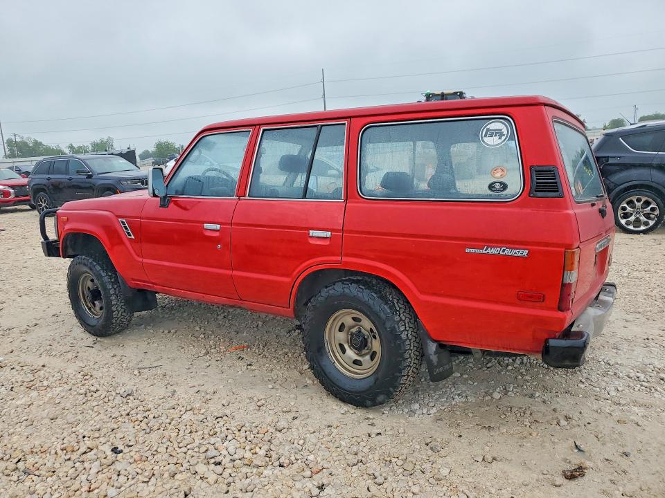 1989 Toyota Land cruiser VIN JT3FJ62G9K1111121 COPART salvage auction — SIDE, Tx - Salvage Vehicle Title, sold $900 on 2026-07-30 (photo 2)