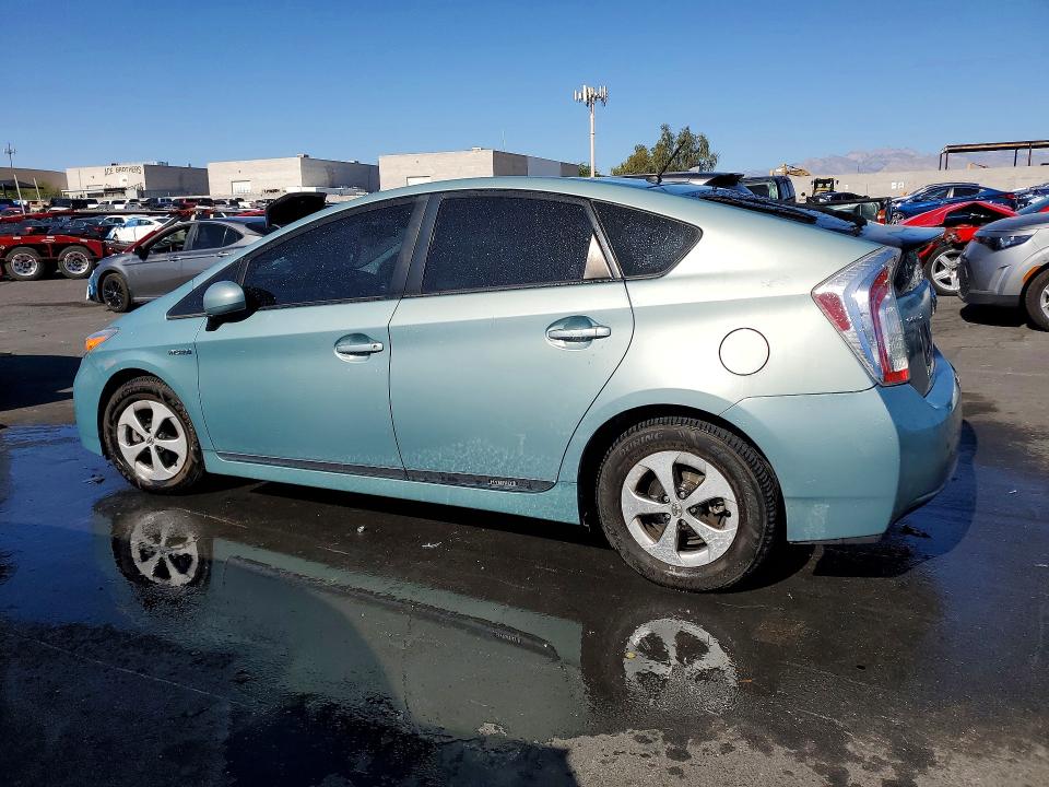 2013 Toyota Prius VIN JTDKN3DU4D1637191 COPART salvage auction — MINOR DENT/SCRATCHES, NV - CERTIFICATE OF TITLE, sold $4,750 on 2026-07-07 (photo 2)