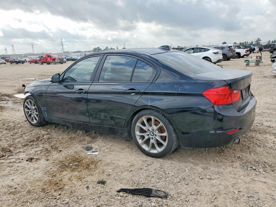 2014 BMW 3er VIN WBA3B1C58EK135174 COPART salvage auction — FRONT END, Tx - Salvage Vehicle Title, sold $1,500 on 2026-07-28 (photo 2)