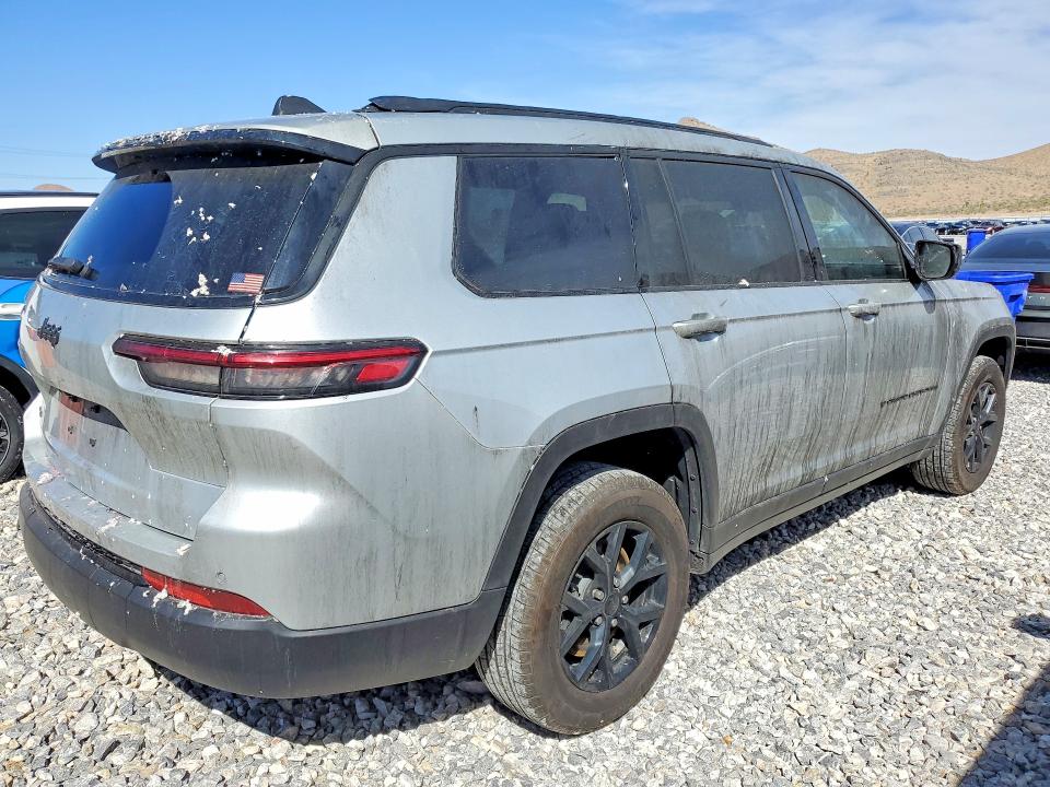 2025 Jeep Grand cherokee l VIN 1C4RJKAG5S8676895 COPART salvage auction — BURN, Nv - Salvage Title, sold $18,000 on 2026-07-13 (photo 3)