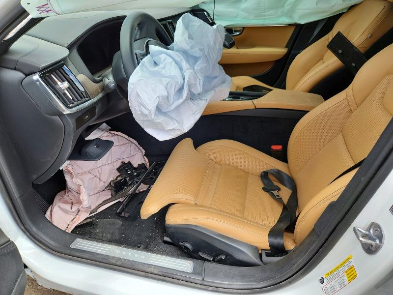 2026 Volvo V90 VIN YV4062NLXT1205740 COPART salvage auction — FRONT END, AZ - CERT OF TITLE - SALVAGE, sold $3,100 on 2026-07-24 (photo 7)