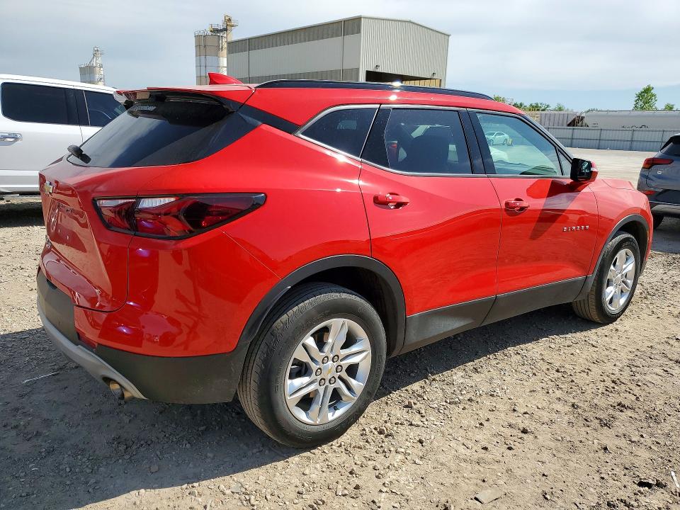 2022 Chevrolet Blazer VIN 3GNKBHR4XNS124842 COPART salvage auction — HAIL, Ks - Cert Of Title-Salvage, sold $11,300 on 2026-07-30 (photo 3)