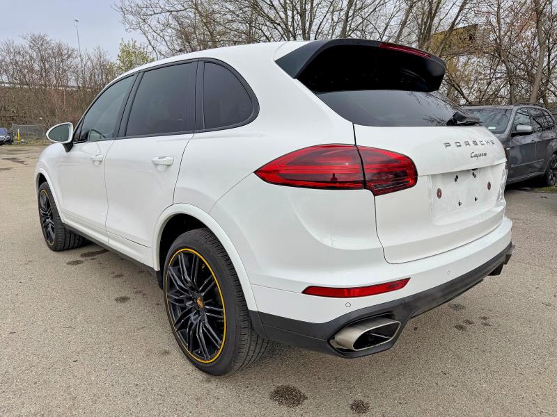 2018 Porsche Cayenne VIN WP1AA2A21JKA02261 COPART salvage auction — Minor Dent/Scratches, IN - CERTIFICATE OF TITLE (P), sold $11,200 on 2026-05-20 (photo 3)