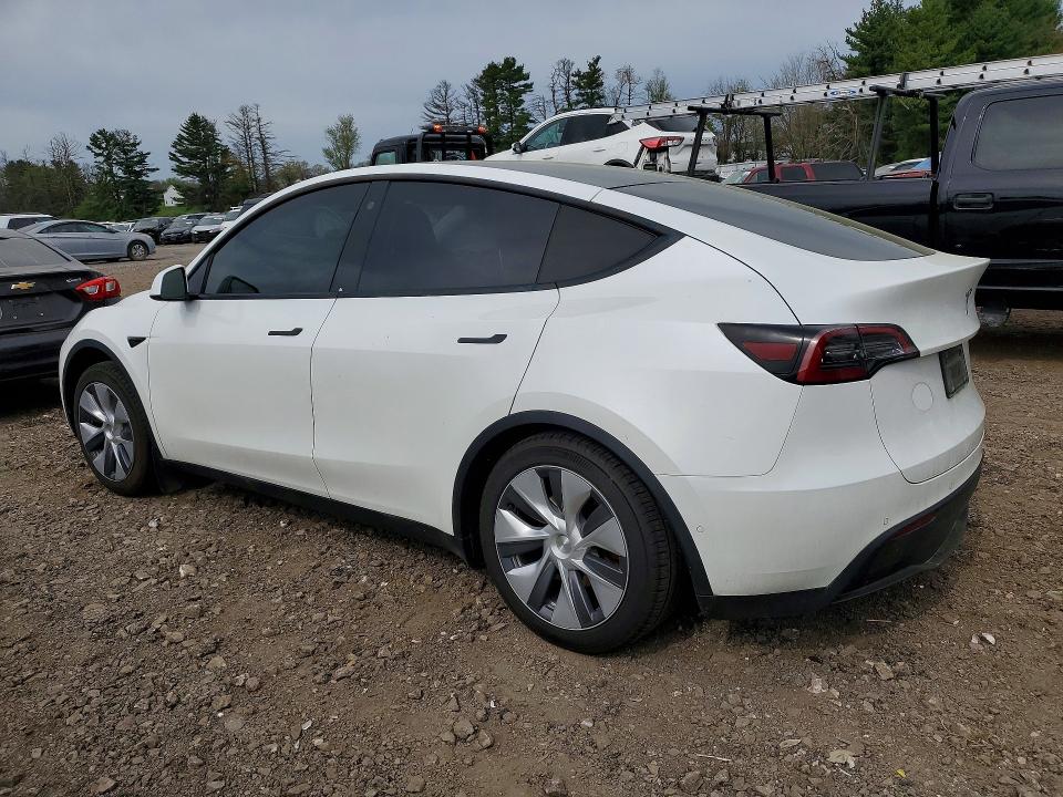 2021 Tesla Model y VIN 5YJYGAEE3MF191025 COPART salvage auction — SIDE, Md - Cert Of Salvage < 75% Damage, sold $250 on 2026-07-27 (photo 2)