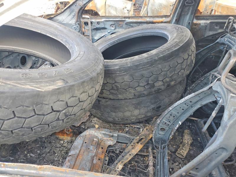 2023 Kia Sorento VIN 5XYRG4LC5PG197381 COPART salvage auction — BURN, Ky - Cert Of Title-Salvage, sold $150 on 2026-07-27 (photo 7)