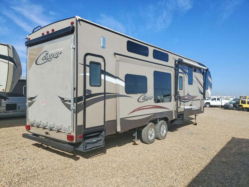 2015 Cougar Keystone VIN 4YDF33822F2500423 COPART salvage auction — SIDE, TX - SALVAGE VEHICLE TITLE, sold $70 on 2026-07-30 (photo 4)