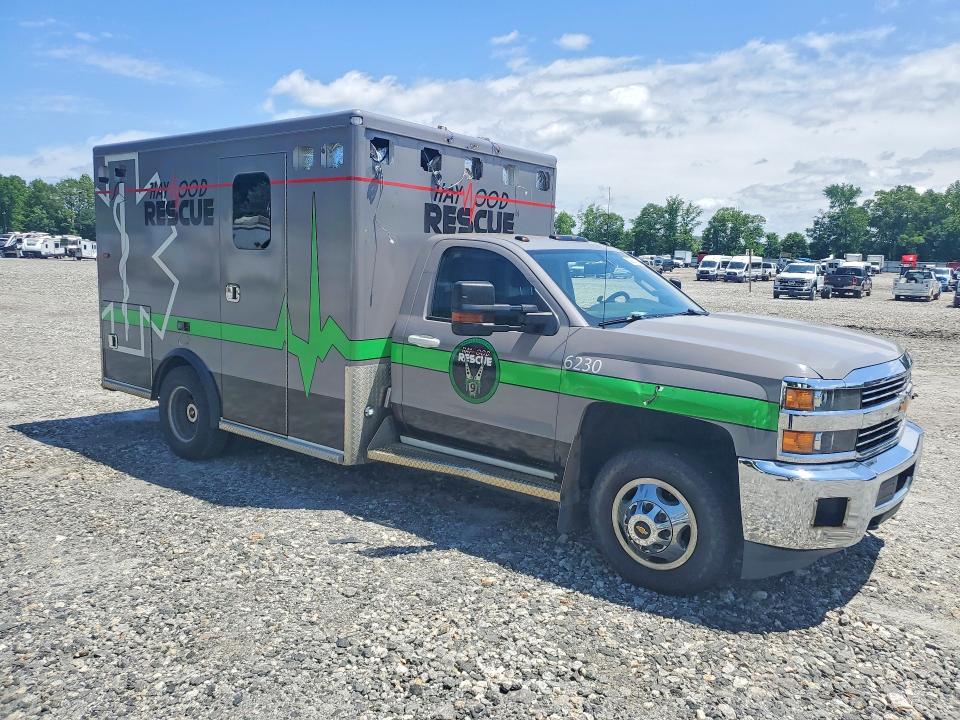 2015 Chevrolet Silverado VIN 1GB3KZC87FF566230 COPART salvage auction — SIDE, Sc - Cert Of Title-Salvage, sold $15,100 on 2026-08-26 (photo 4)