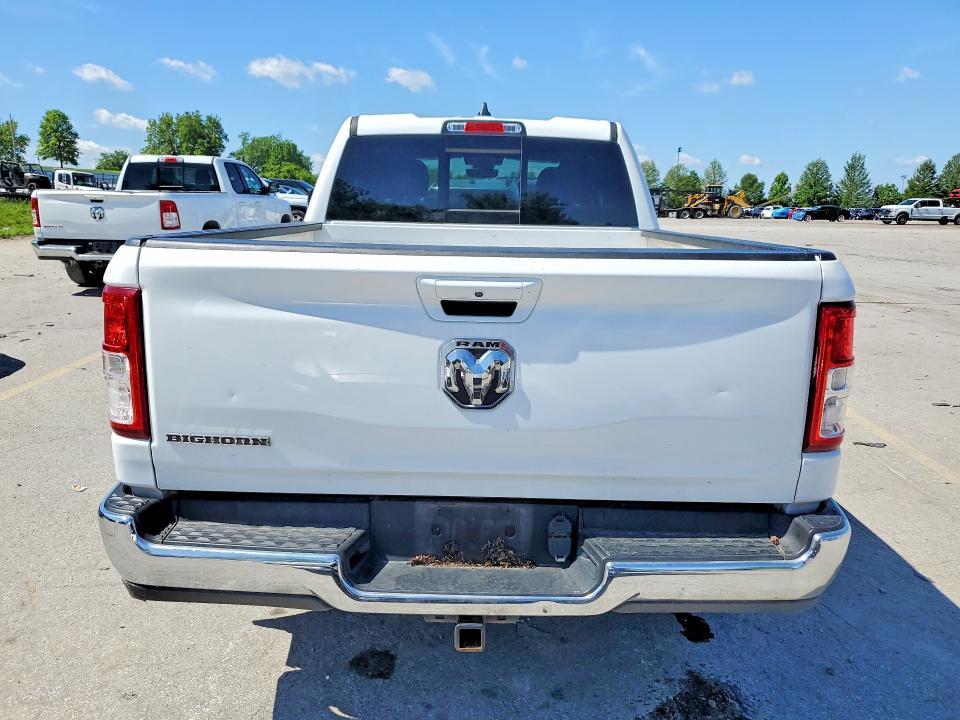 2022 Ram 1500 VIN 1C6RREBG2NN372882 COPART salvage auction — MINOR DENT/SCRATCHES, Mo - Certificate Of Title, sold $17,500 on 2026-07-02 (photo 6)
