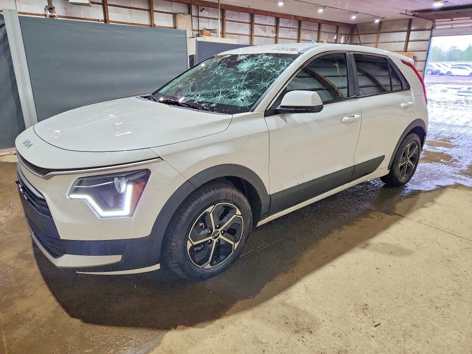2025 Kia Niro VIN KNDCP3LE0S5288710 COPART salvage auction — HAIL, Oh - Cert Of Title-Salvage, sold $10,100 on 2026-07-09 (photo 1)