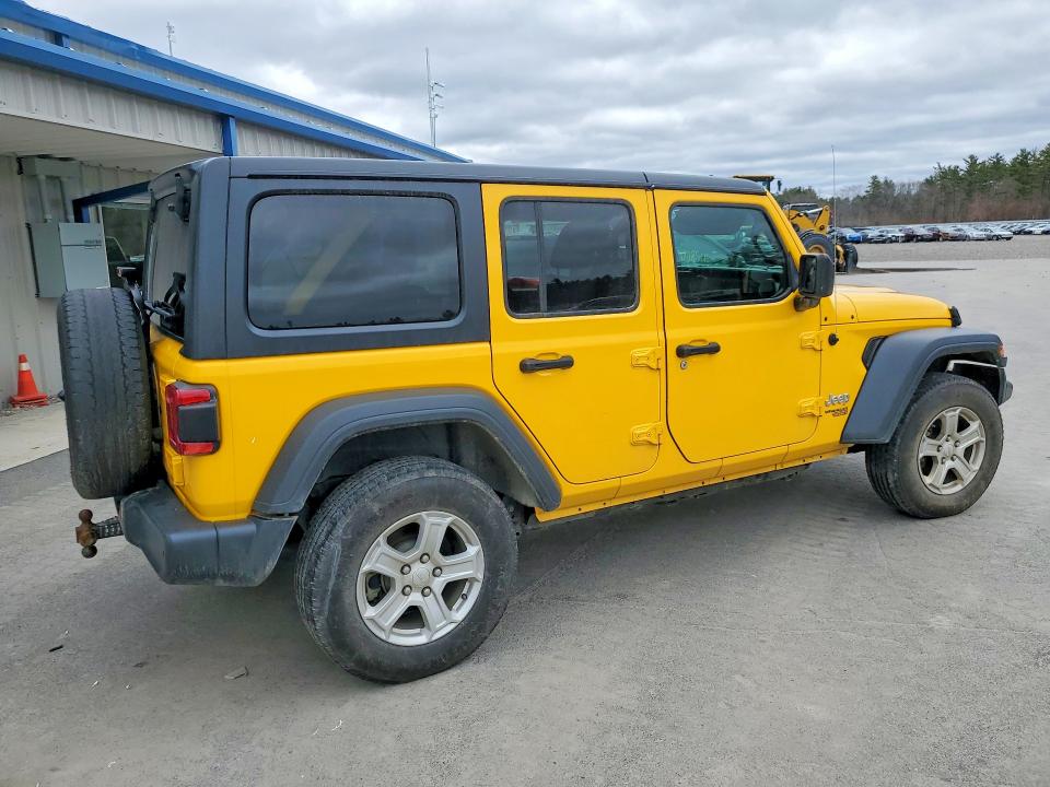 2018 Jeep Wrangler Unlimited VIN 1C4HJXDN4JW318975 COPART salvage auction — Normal Wear, FL - CERTIFICATE OF TITLE, sold $8,500 on 2026-06-24 (photo 3)