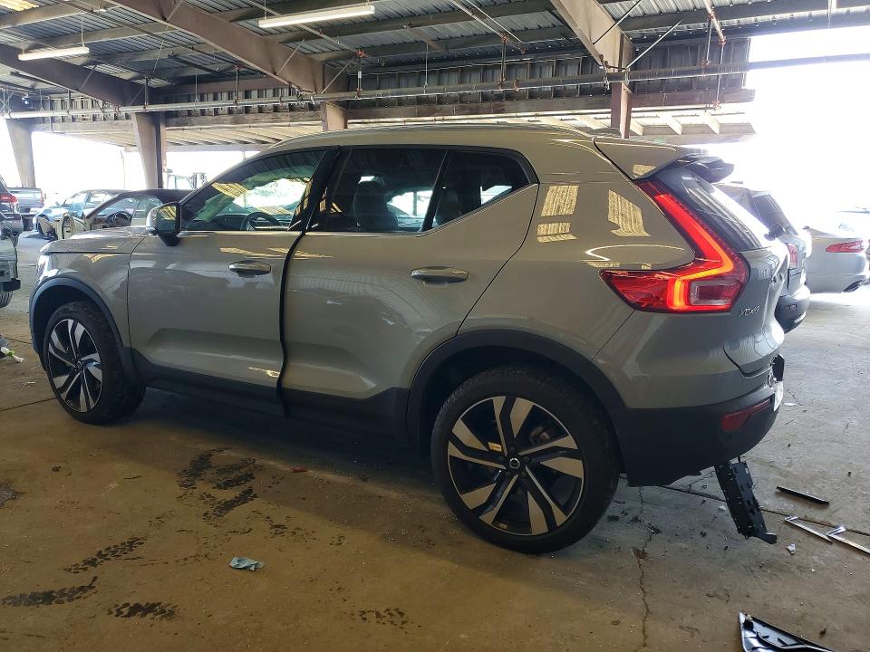 2025 Volvo Xc40 VIN YV4L12UE6S2531168 COPART salvage auction — REAR END, CA, sold $8,400 on 2026-07-23 (photo 2)