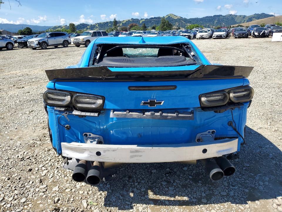 2022 Chevrolet Camaro VIN 1G1FF1R78N0135063 COPART salvage auction — REAR END, Ca - Salvage Certificate, sold $11,800 on 2026-07-02 (photo 6)