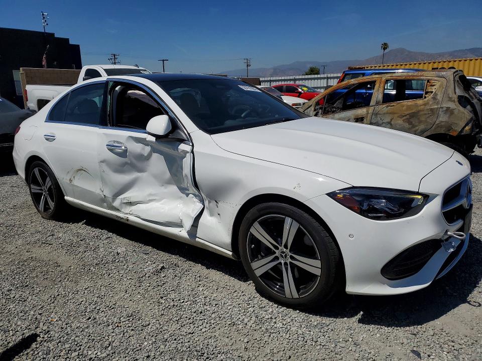 2025 Mercedes-benz C-klasse VIN W1KAF4GB0SR262767 COPART salvage auction — SIDE, CA, sold $17,900 on 2026-07-22 (photo 4)