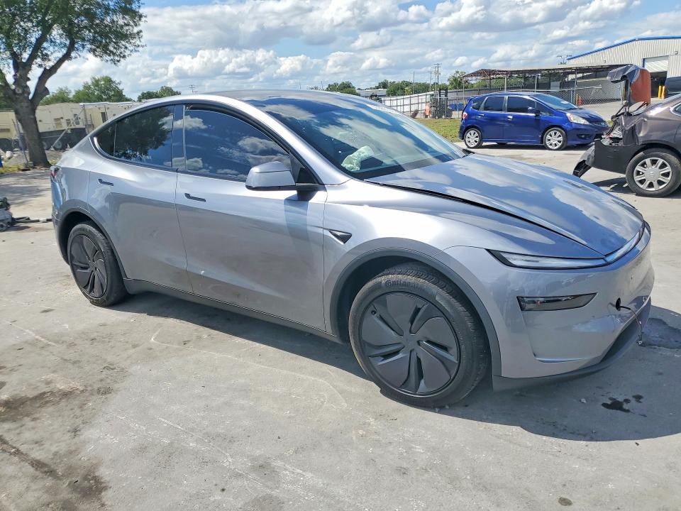 2026 Tesla Model y VIN 7SAYGDED2TF549760 COPART salvage auction — FRONT END, Salvage Title, sold $22,000 on 2026-07-23 (photo 4)
