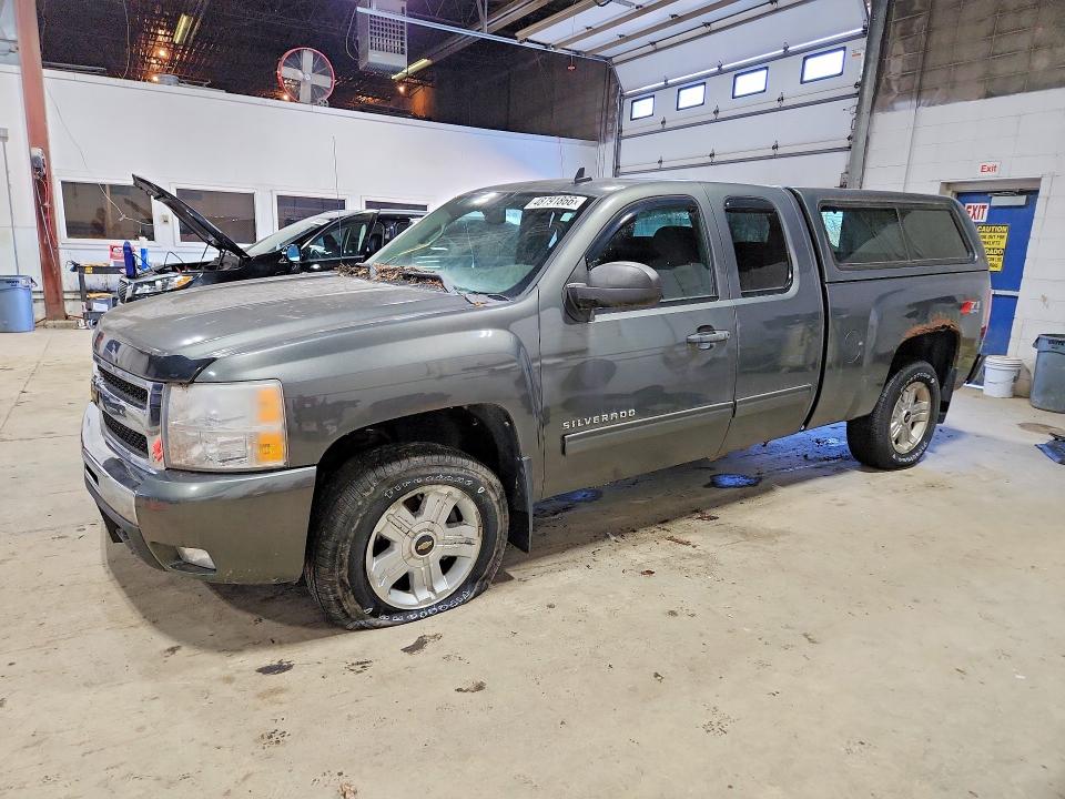 2011 Chevrolet Silverado 1500 VIN 1GCRKSE35BZ382606 — COPART salvage auction photo