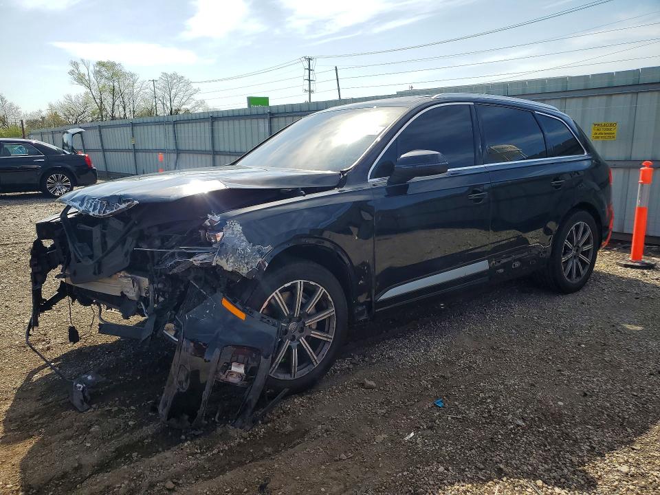 2017 Audi Q7 VIN WA1VAAF7XHD046155 COPART salvage auction — FRONT END, Il - Salvage Certificate, sold $3,350 on 2026-07-08 (photo 1)