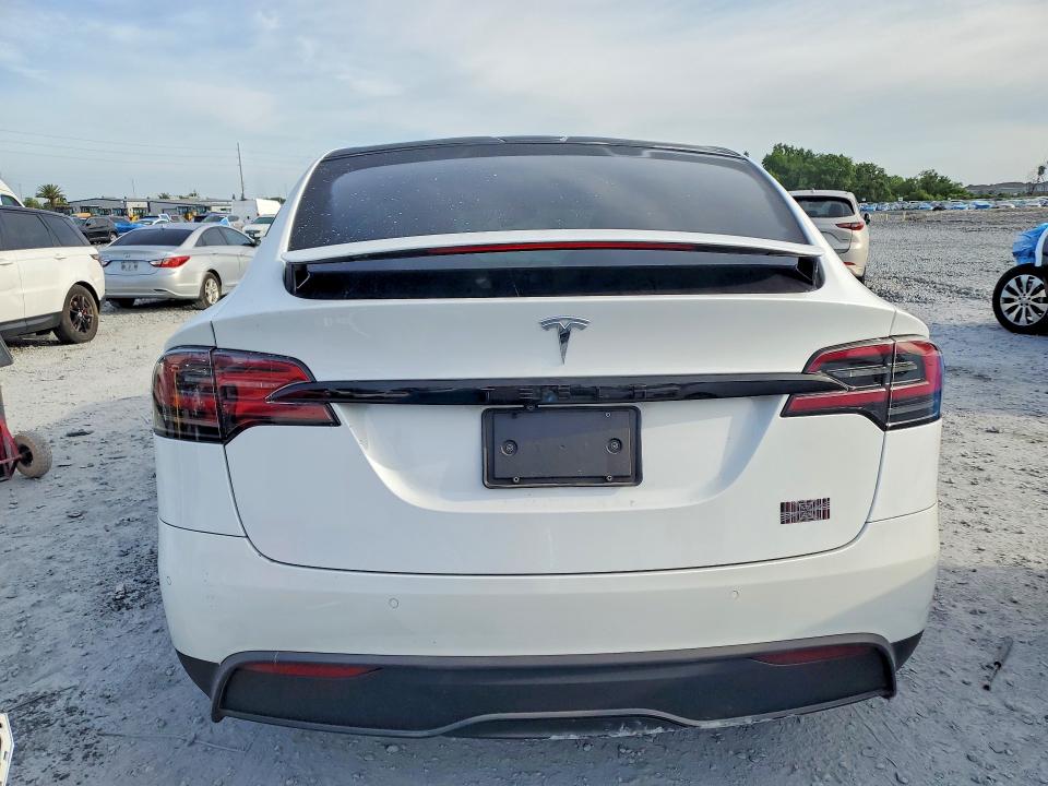 2022 Tesla Model x VIN 7SAXCBE60NF355101 COPART salvage auction — FRONT END, Fl - Cert Of Title Slvg Rebuildable, sold $10,500 on 2026-07-24 (photo 6)