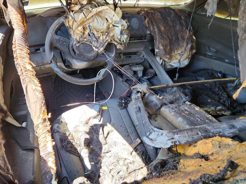 2024 Hyundai Elantra VIN KMHLS4DG4RU822324 COPART salvage auction — BURN, TX - CERTIFICATE OF TITLE, sold $1,100 on 2026-07-02 (photo 8)