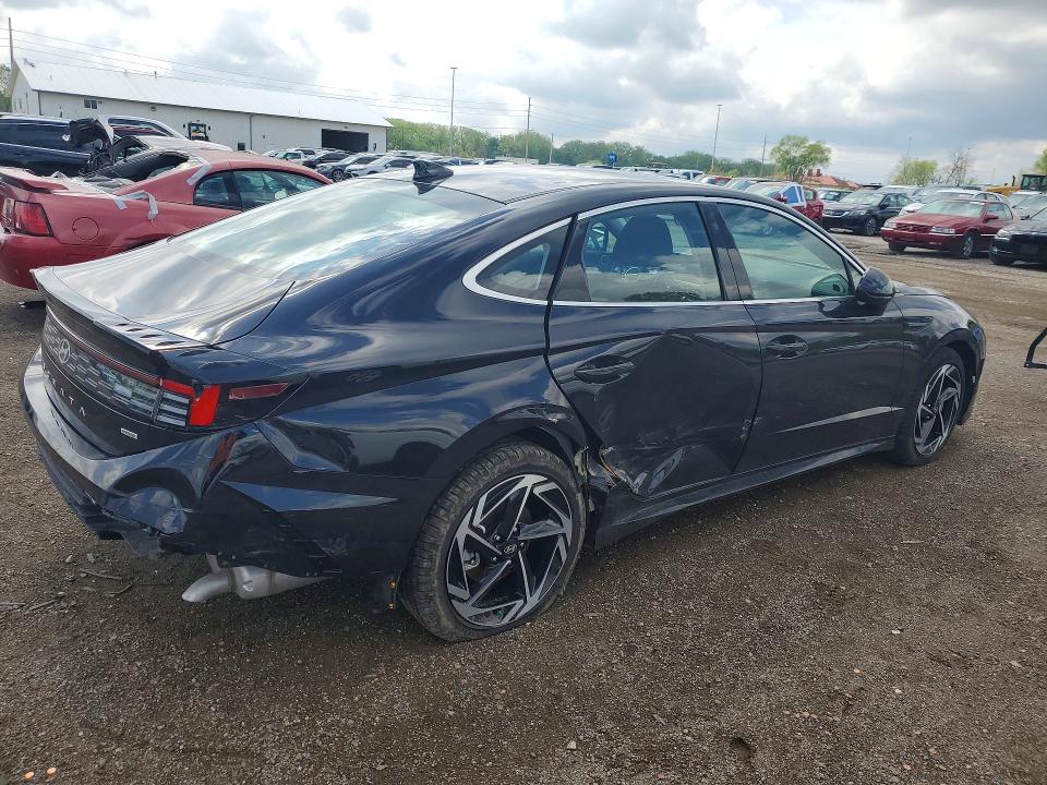 2026 Hyundai Sonata VIN KMHL64JA2TA524934 COPART salvage auction — SIDE, Ia - Cert Of Title-Salvage Title, sold $9,700 on 2026-07-10 (photo 3)