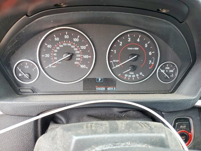 2017 BMW 4er VIN WBA4U7C58H5H19209 COPART salvage auction — MINOR DENT/SCRATCHES, Tx - Certificate Of Title, sold $4,850 on 2026-07-02 (photo 9)