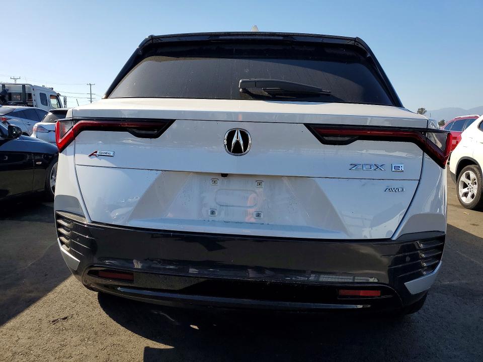 2024 Acura Zdx VIN 4W5KHNRL7RZ508506 COPART salvage auction — WATER/FLOOD, Ca - Salvage Certificate, sold $11,200 on 2026-07-08 (photo 6)