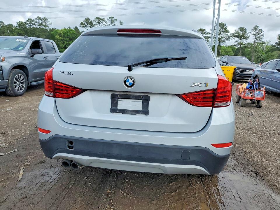 2015 BMW X1 VIN WBAVM1C58FV318366 COPART salvage auction — REAR END, La - Dealer Only Clean Title (P), sold $1,450 on 2026-07-09 (photo 6)
