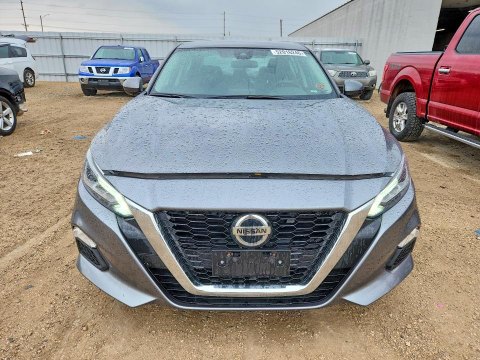 2022 Nissan Altima VIN 1N4BL4DV2NN350808 COPART salvage auction — HAIL, Ia - Cert Of Title-Salvage Title, sold $7,700 on 2026-07-02 (photo 5)