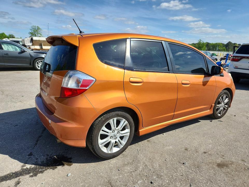 2011 Honda Fit VIN JHMGE8H59BC004238 COPART salvage auction — REAR END, Nc - Salvage Certificate Of Title, sold $450 on 2026-07-23 (photo 3)
