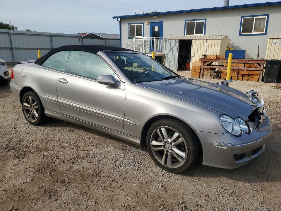 2007 Mercedes-benz Clk-klasse VIN WDBTK56G17F216244 COPART salvage auction — FRONT END, Hi - Certificate Of Salvage, sold $200 on 2026-07-20 (photo 4)