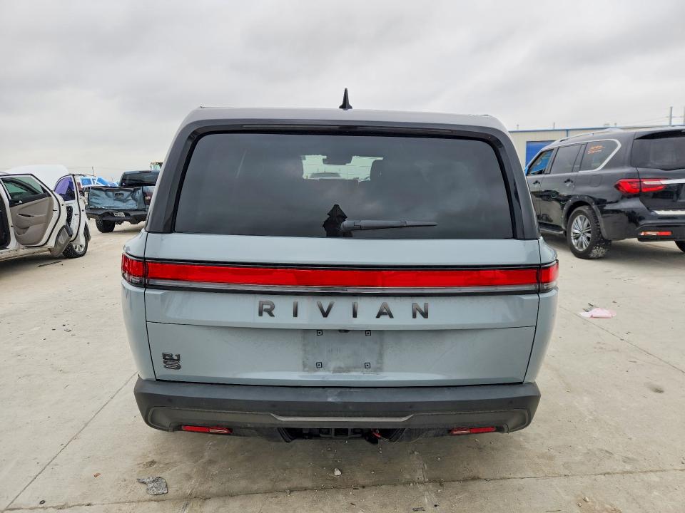 2026 Rivian R1s VIN 7PDSGFBA6TN082331 COPART salvage auction — FRONT END, TX - SALVAGE VEHICLE TITLE, sold $10,000 on 2026-07-31 (photo 6)