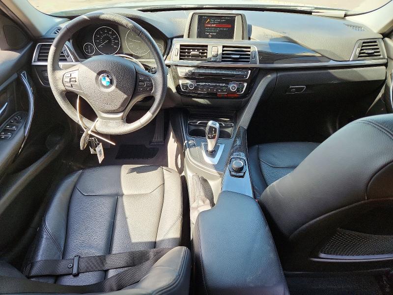 2018 BMW 3er VIN WBA8E1G50JNU90517 COPART salvage auction — REAR END, Fl - Cert Of Title Slvg Rebuildable, sold $4,600 on 2026-07-27 (photo 8)