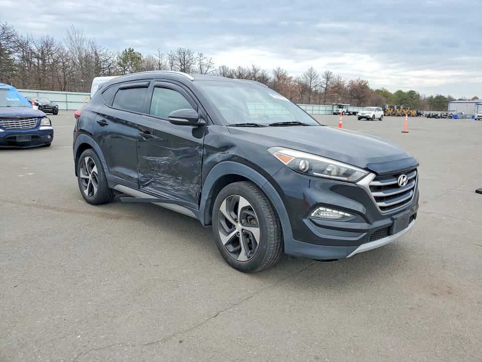 2017 Hyundai Tucson VIN KM8J3CA22HU296555 COPART salvage auction — SIDE, Id - Salvage Certificate Of Title, sold $4,050 on 2026-07-13 (photo 4)