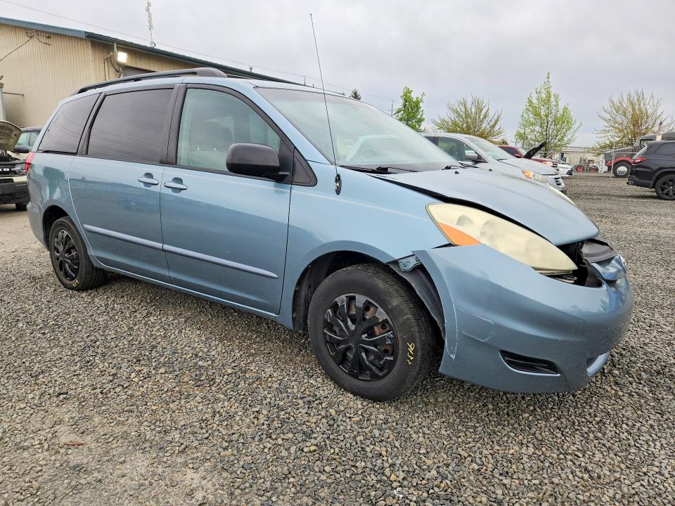 2006 Toyota Sienna VIN 5TDZA23C86S390647 COPART salvage auction — FRONT END, OR - SALVAGE TITLE CERTIFICATE, sold $200 on 2026-07-21 (photo 4)