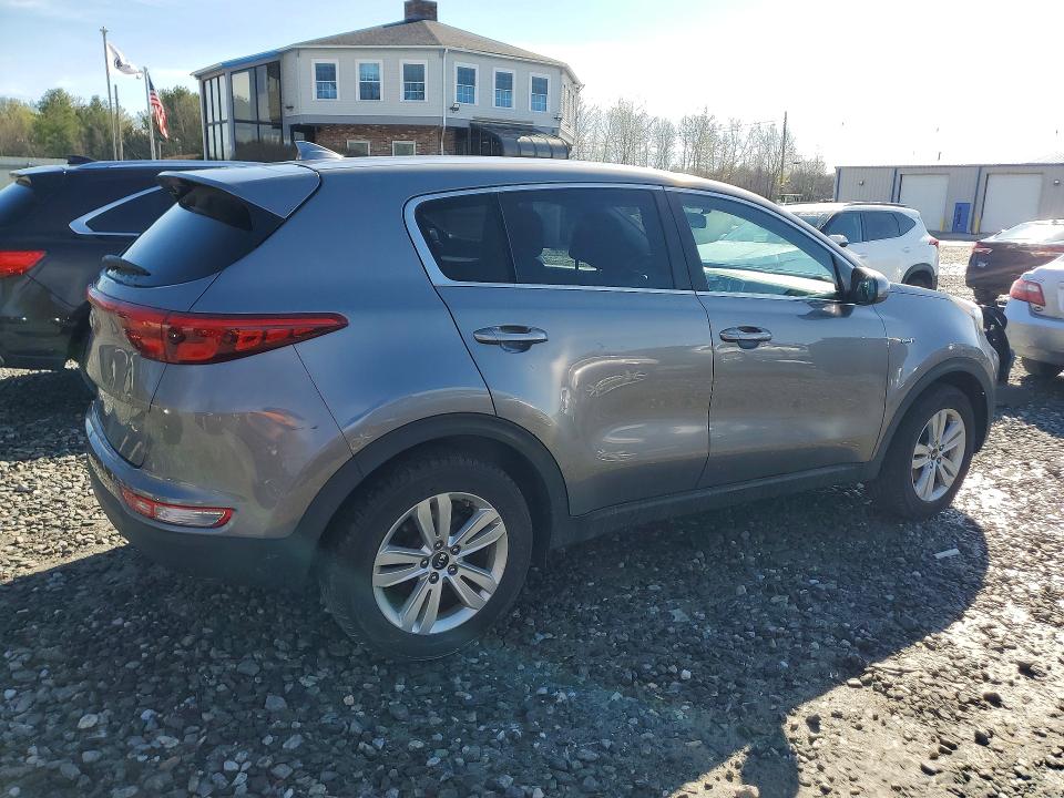 2017 Kia Sportage VIN KNDPMCAC8H7271310 COPART salvage auction — MECHANICAL, MA - CERT OF TITLE-SALVAGE (P), sold $2,900 on 2026-07-06 (photo 3)