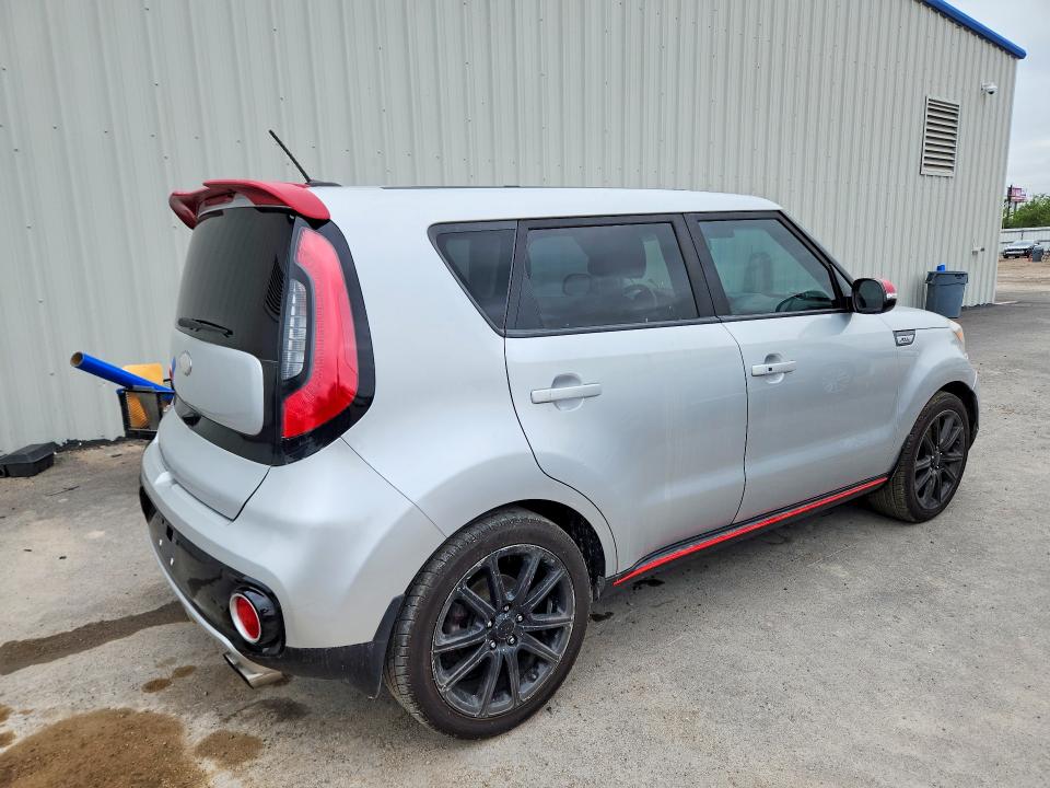 2018 Kia Soul VIN KNDJX3AA8J7617003 COPART salvage auction — REAR END, Salvage Title, sold $2,450 on 2026-07-21 (photo 3)