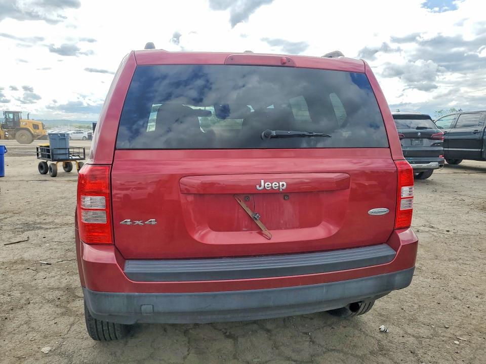 2014 Jeep Liberty (patriot) VIN 1C4NJRFB6ED803377 COPART salvage auction — FRONT END, Pa - Certificate Of Salvage, sold $600 on 2026-07-02 (photo 6)