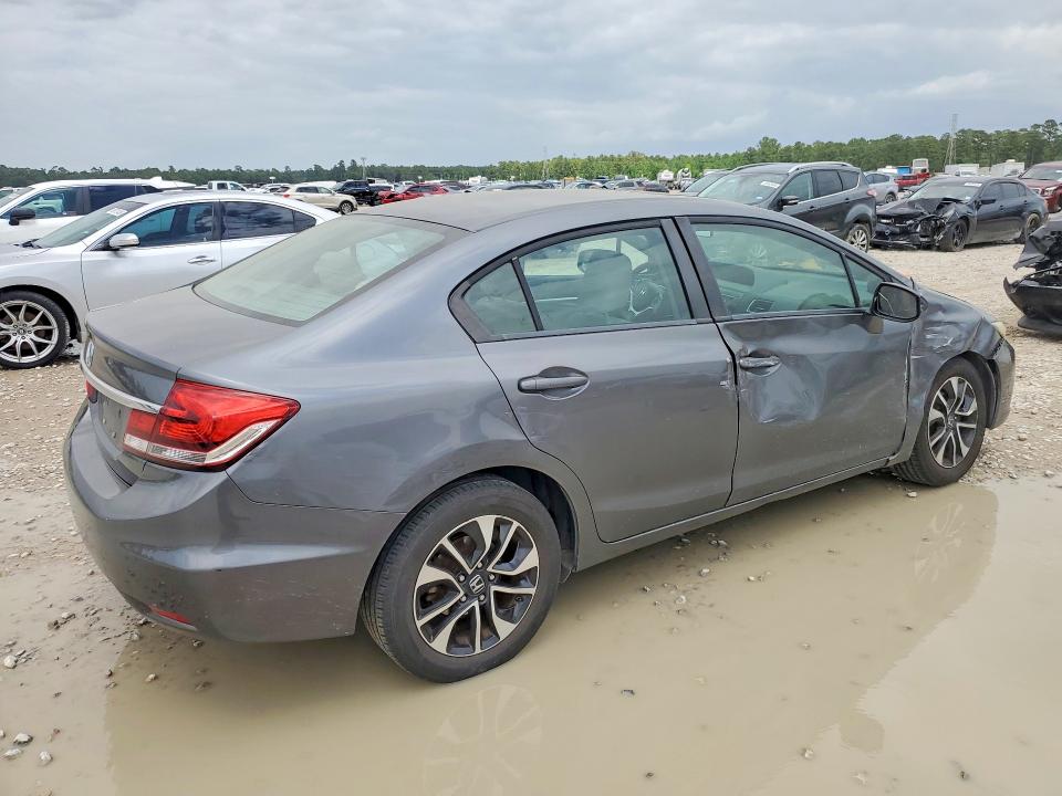 2013 Honda Civic VIN 19XFB2F88DE244926 COPART salvage auction — SIDE, Tx - Salvage Vehicle Title, sold $1,700 on 2026-07-02 (photo 3)