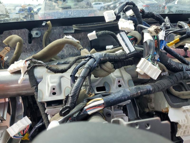 2018 Infiniti Q50 VIN JN1FV7APXJM640133 COPART salvage auction — VANDALISM, CA - SALVAGE CERTIFICATE, sold $625 on 2026-07-29 (photo 9)