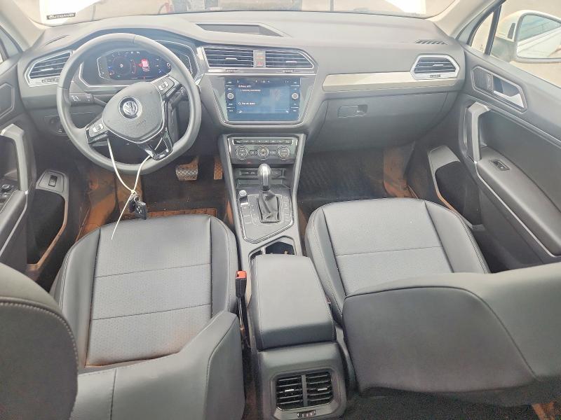 2020 Volkswagen Tiguan VIN 3VV3B7AX7LM039134 COPART salvage auction — WATER/FLOOD, Hi - Certificate Of Salvage, sold $2,600 on 2026-07-27 (photo 8)