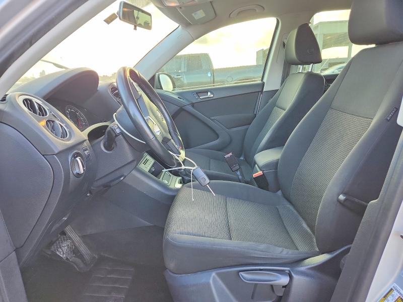 2017 Volkswagen Tiguan VIN WVGAV7AX2HK044961 COPART salvage auction — FRONT END, Salvage Title, sold $725 on 2026-08-18 (photo 7)