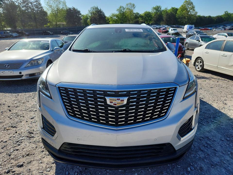 2020 Cadillac Xt5 VIN 1GYKNBR42LZ148866 COPART salvage auction — MINOR DENT/SCRATCHES, Fl - Certificate Of Title (P), sold $7,100 on 2026-07-28 (photo 5)