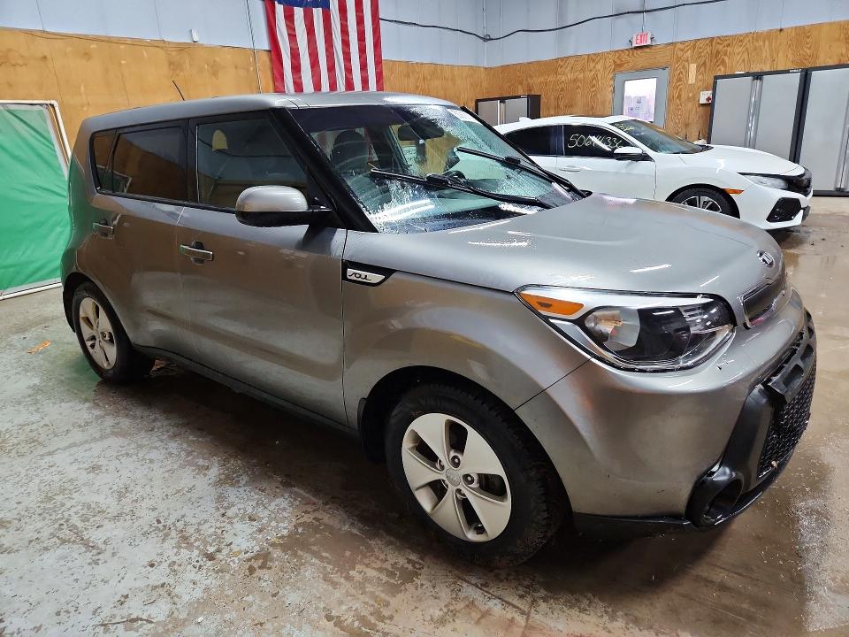 2016 Kia Soul VIN KNDJN2A28G7284142 COPART salvage auction — WATER/FLOOD, Mi - Certificate Of Title, sold $60 on 2026-07-29 (photo 4)