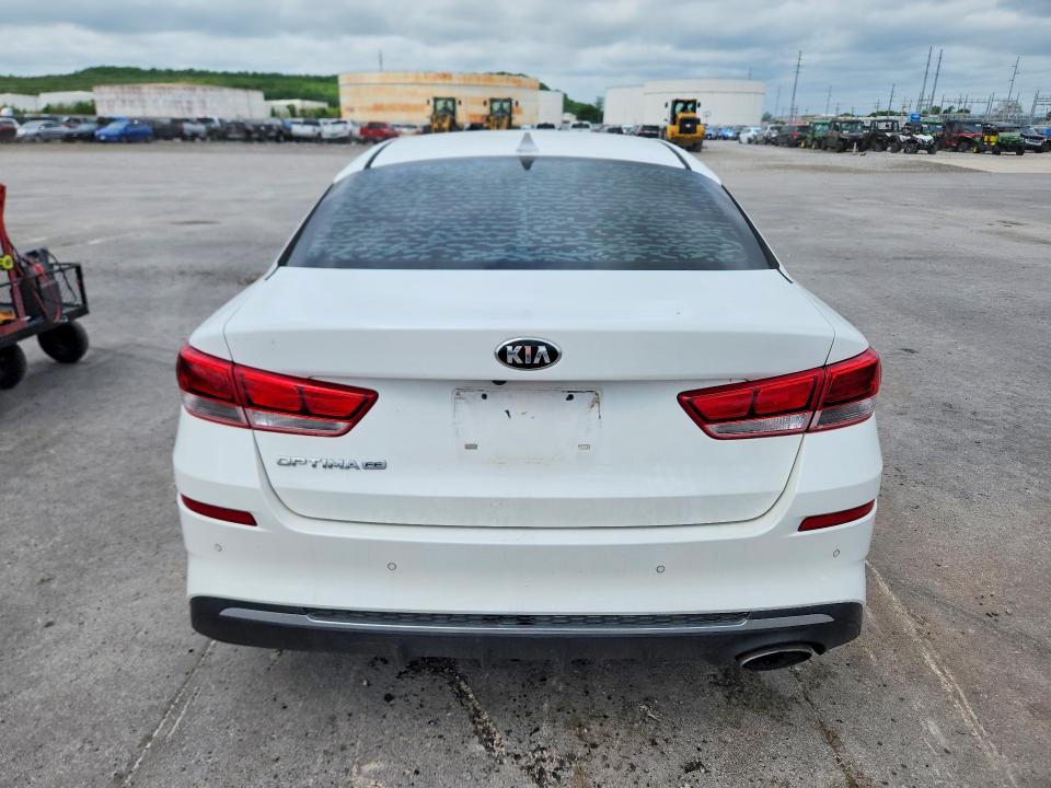 2019 Kia Optima VIN 5XXGT4L31KG297011 COPART salvage auction — ENGINE BURN, OK - CERTIFICATE OF TITLE-JUNKED, sold $150 on 2026-07-16 (photo 6)
