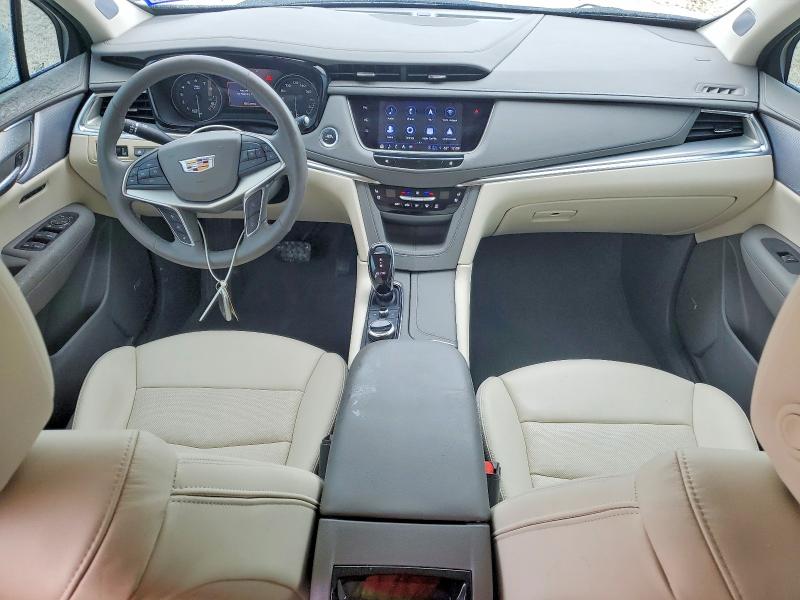 2025 Cadillac Xt5 VIN 1GYKNCRS4SZ154722 COPART salvage auction — FRONT END, Tx - Salvage Vehicle Title, sold $17,100 on 2026-07-30 (photo 8)