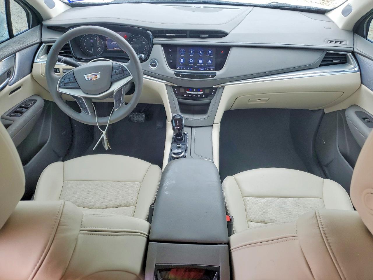2025 Cadillac XT5 VIN 1GYKNCRS4SZ154722 COPART salvage auction — Front End, TX - SALVAGE VEHICLE TITLE, sold $17,000 on 2026-07-09 (photo 8)