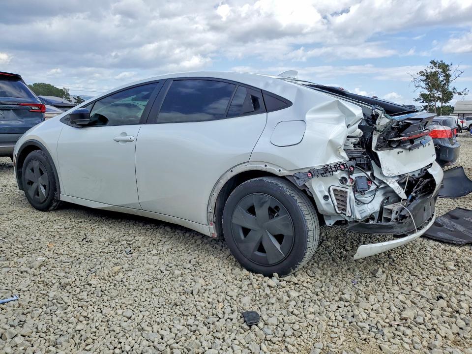 2024 Toyota Prius VIN JTDACAAU3R3027921 COPART salvage auction — REAR END, Salvage Title, sold $8,700 on 2026-07-21 (photo 2)