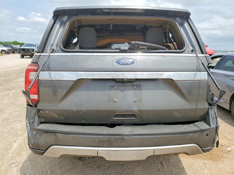 2018 Ford Expedition VIN 1FMJU1HTXJEA31284 COPART salvage auction — BURN, Tx - Nonrepairable Title, sold $550 on 2026-07-02 (photo 6)