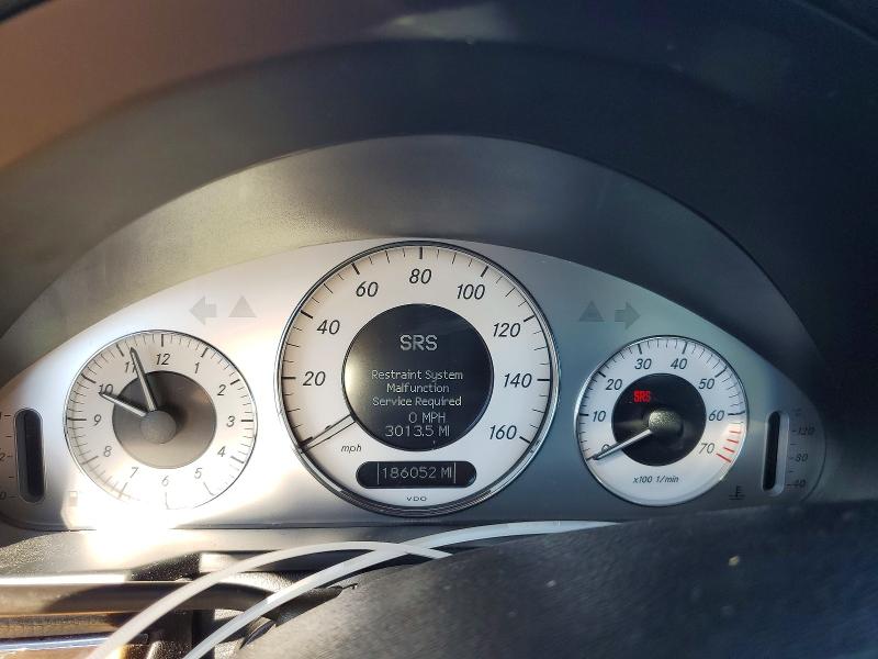 2009 Mercedes-benz E-klasse VIN WDBUF56X09B383732 COPART salvage auction — FRONT END, Or - Lien Papers Salvage, sold $300 on 2026-08-12 (photo 9)